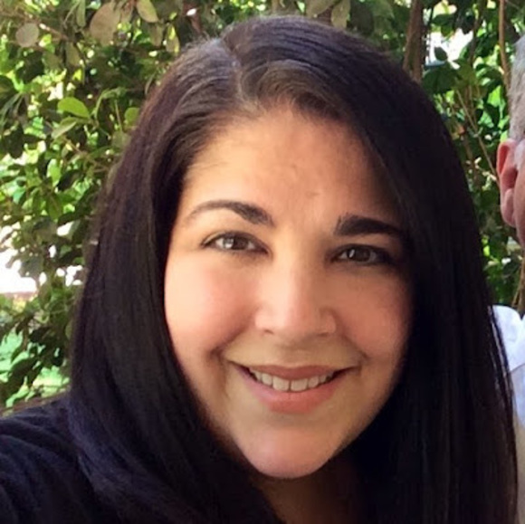 Meet your Posher, Steph - Picture 1 of 1